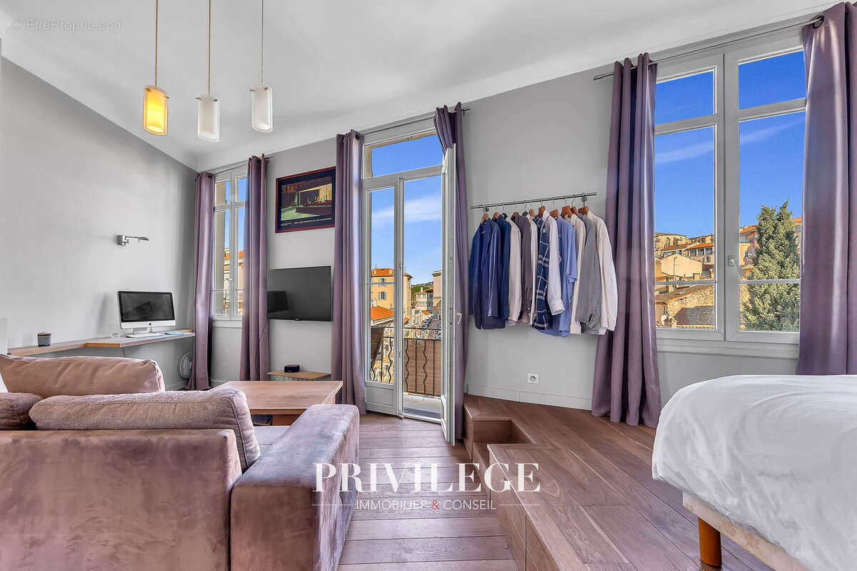 Appartement à CANNES