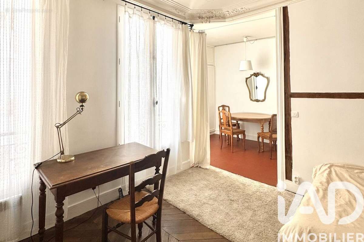 Photo 2 - Appartement à PARIS-4E