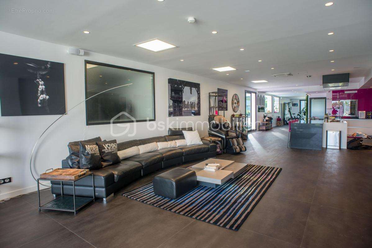LOTF D EXCEPTION - 390 m² de prestige - photo 3
