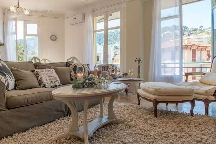 Appartement à VILLEFRANCHE-SUR-MER