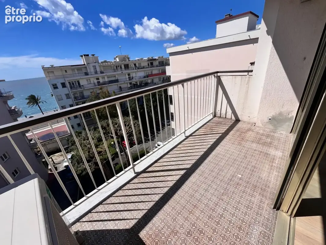 Dernier etage vue mer - 4 pièces rénové cros de cagnes - photo 2