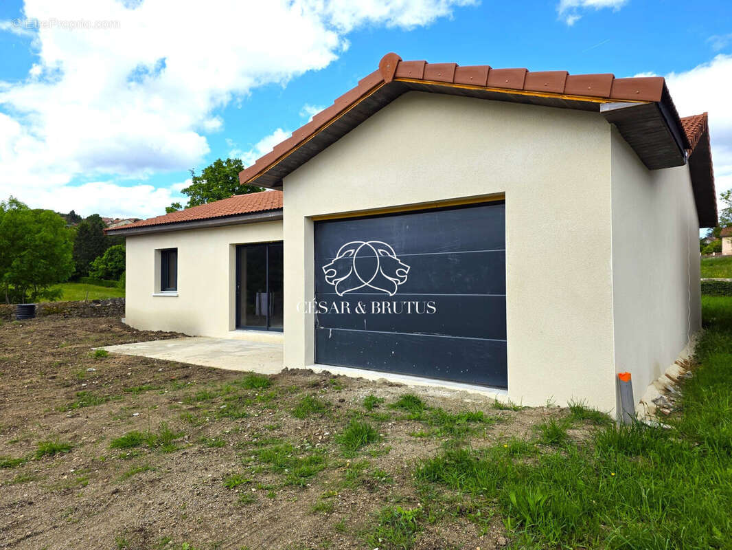 Maison 80 m² à Retournac  - photo 9