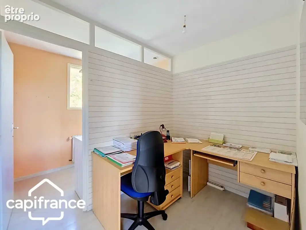 Maison de 169 m2- proche Thouars-terrain de 2000m2 - 4 chambres et + - photo 12