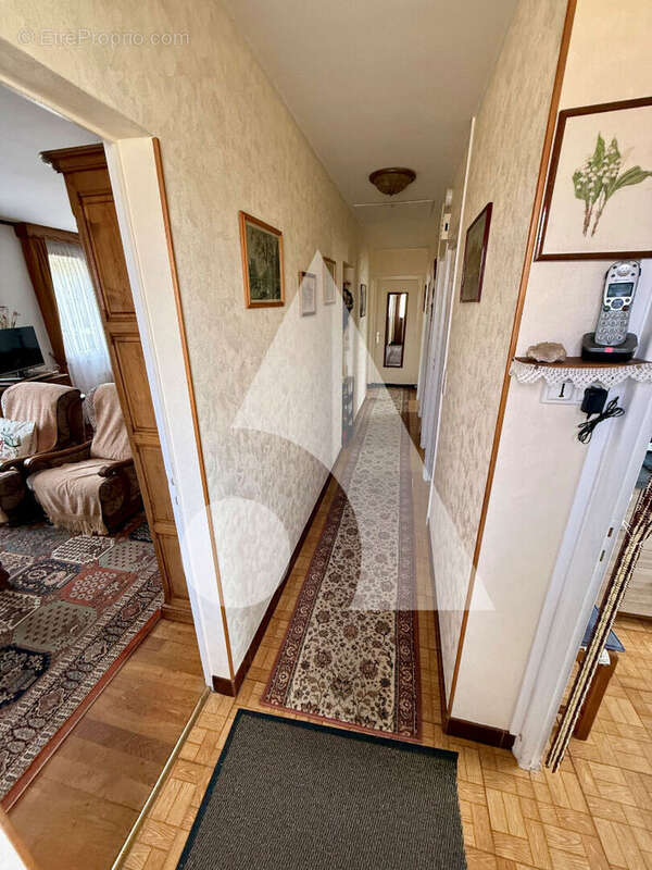 Maison à FAINS-VEEL