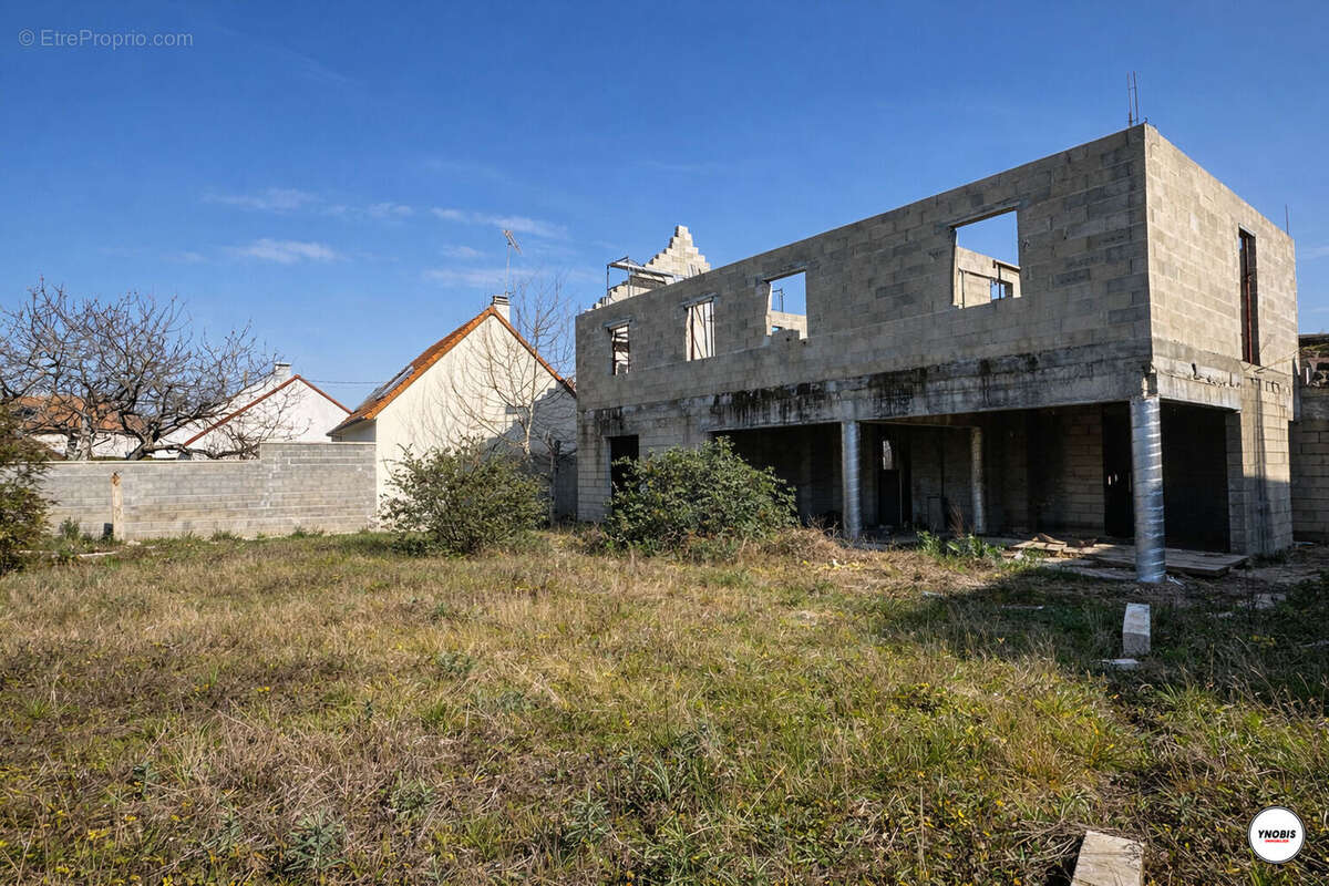 Appartement à JUMEAUVILLE