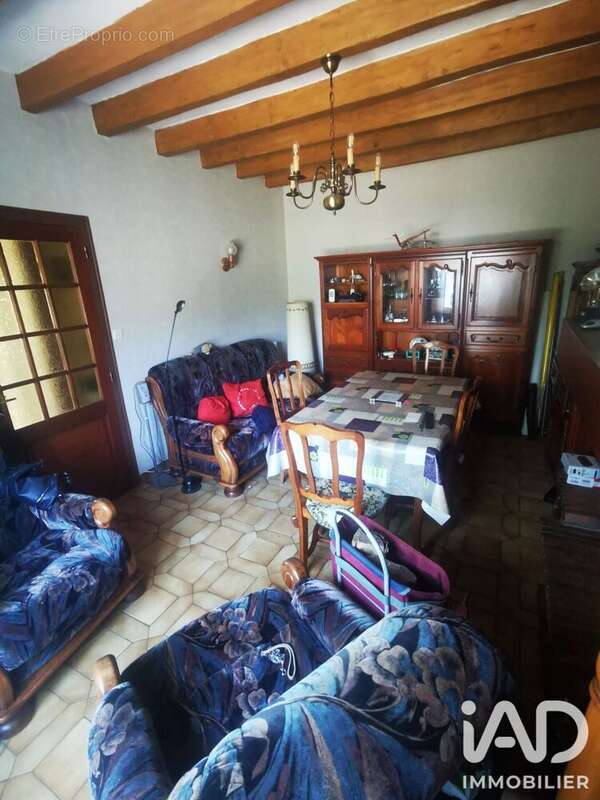 Maison 74 m² à Thorigne-Sur-Due  - photo 3