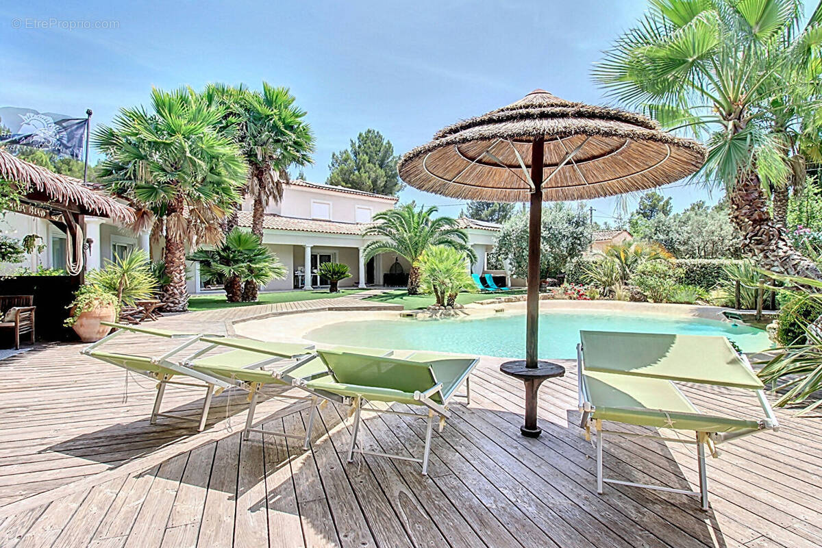 Maison à DRAGUIGNAN