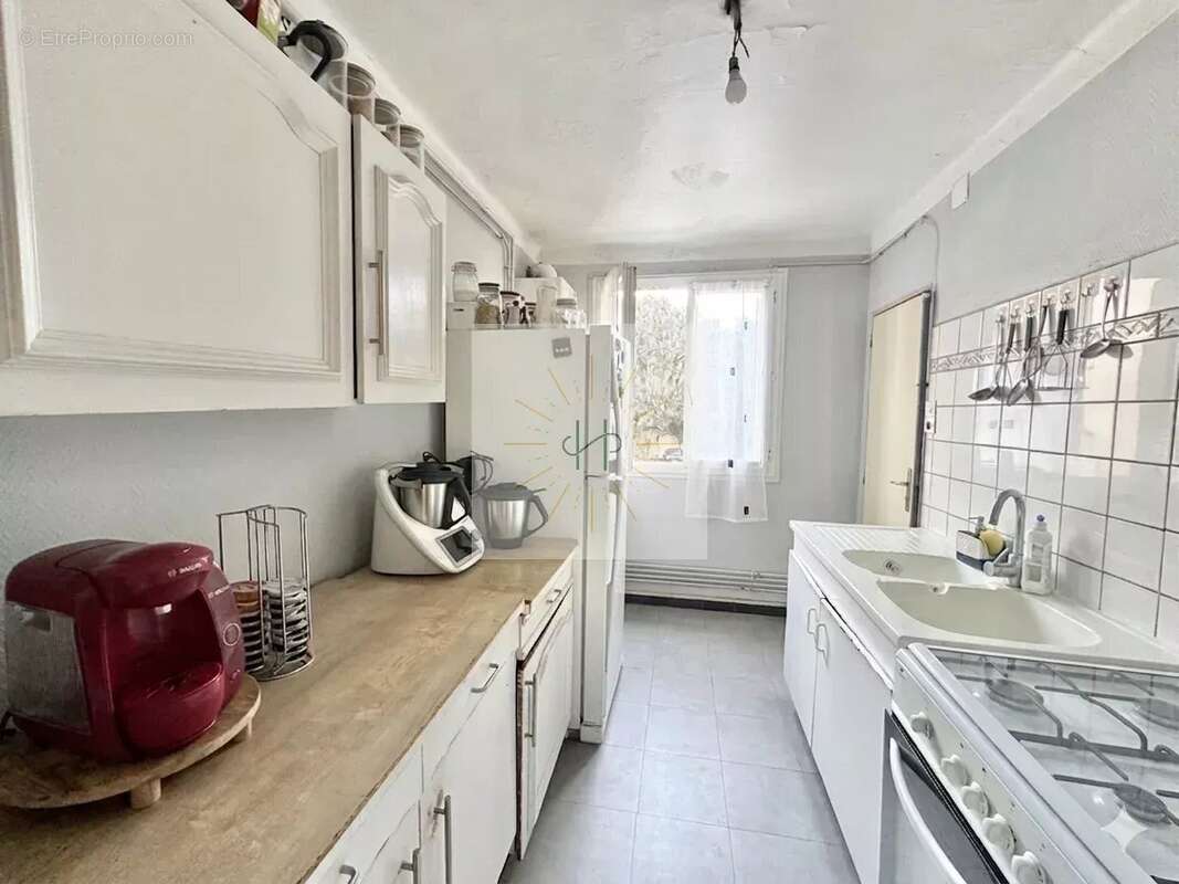 Appartement à BOURG-SAINT-ANDEOL