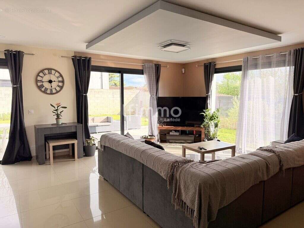Maison familiale, 33530 Bassens - photo 2