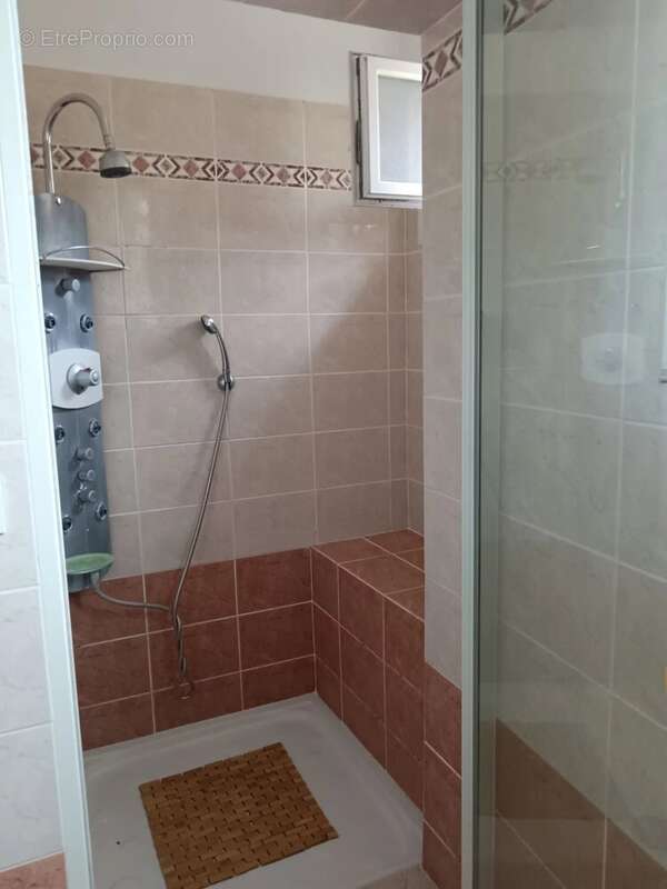 Grandvilliers centre ville : spacieux appartement - photo 8