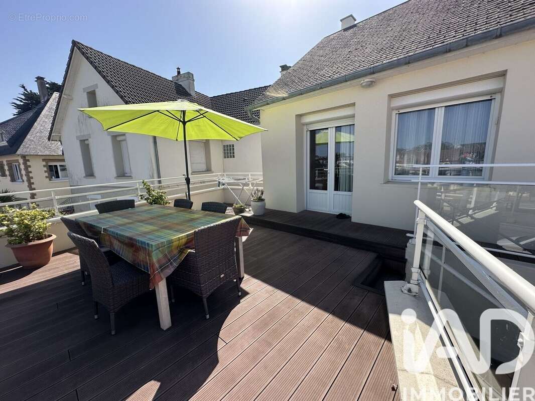 Maison 110 m² à Saint-Pair-Sur-Mer  - photo 2