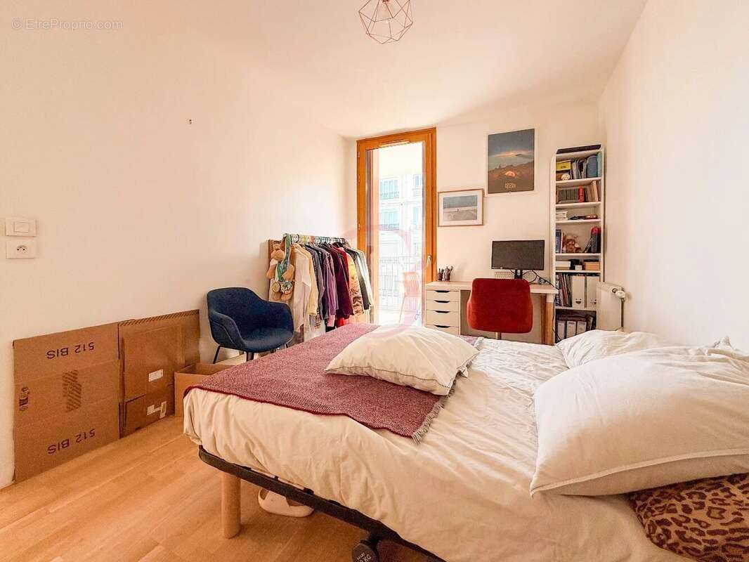 Appartement à BOURG-LA-REINE