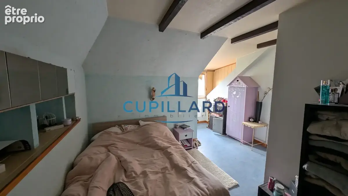 Villa semi-enterrée avec joli terrain arboré - photo 15