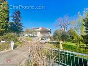 Maison à LEZAT-SUR-LEZE