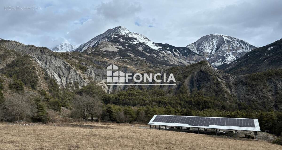 Maison à PRADS-HAUTE-BLEONE