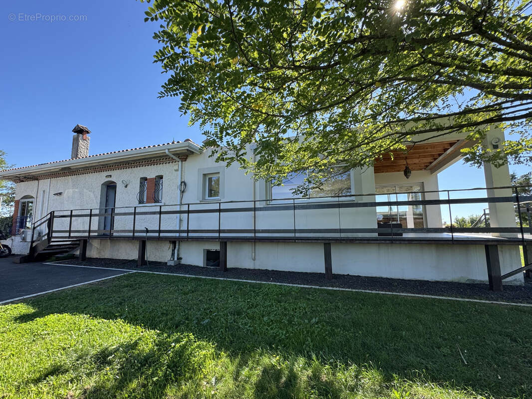 Maison à FONTENILLES