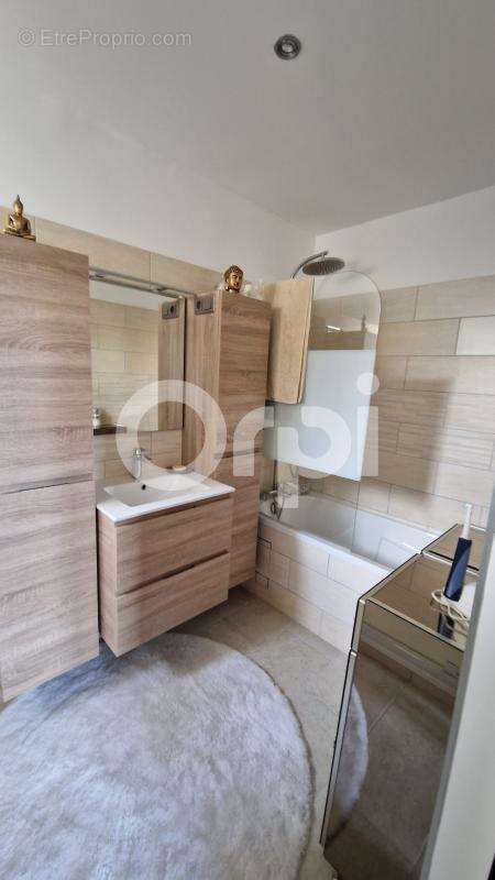 Maison à NEUILLY-SUR-MARNE