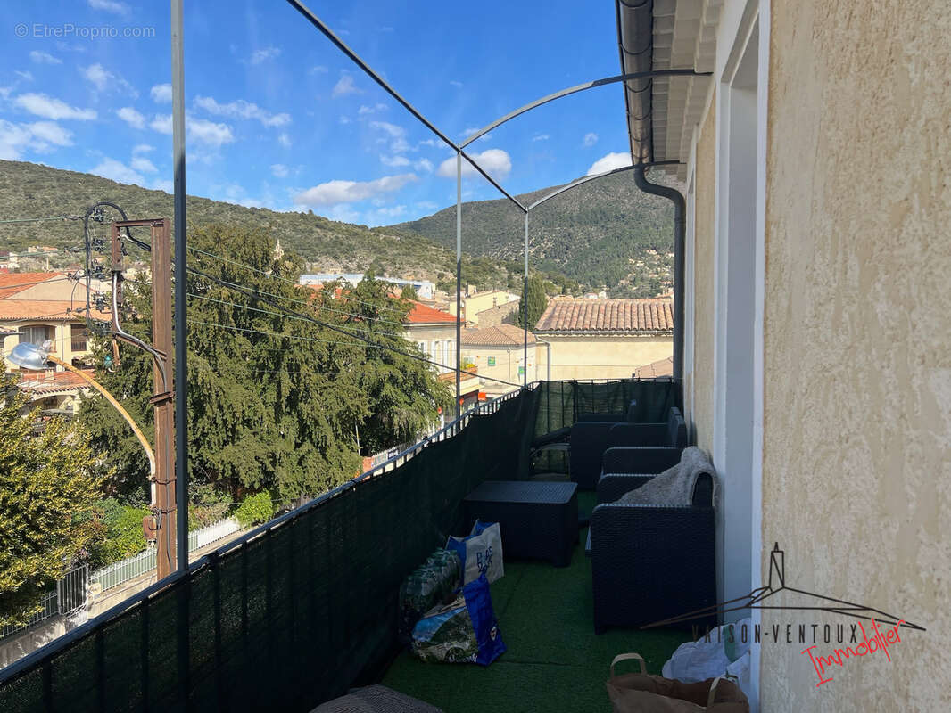 Appartement à NYONS