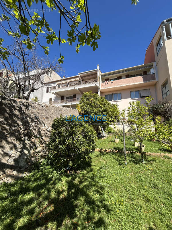 Maison à HYERES