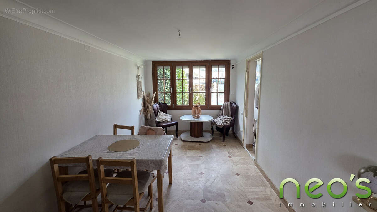 Maison à CHEMILLE