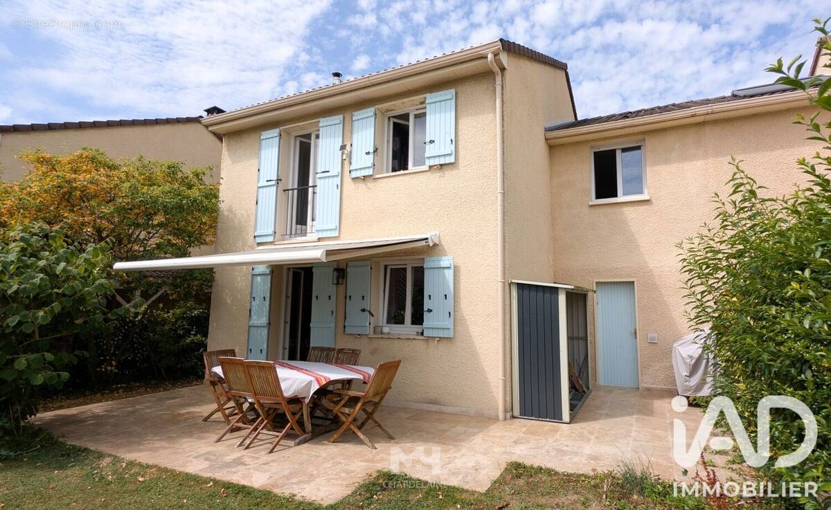 Photo 1 - Maison à OLLAINVILLE