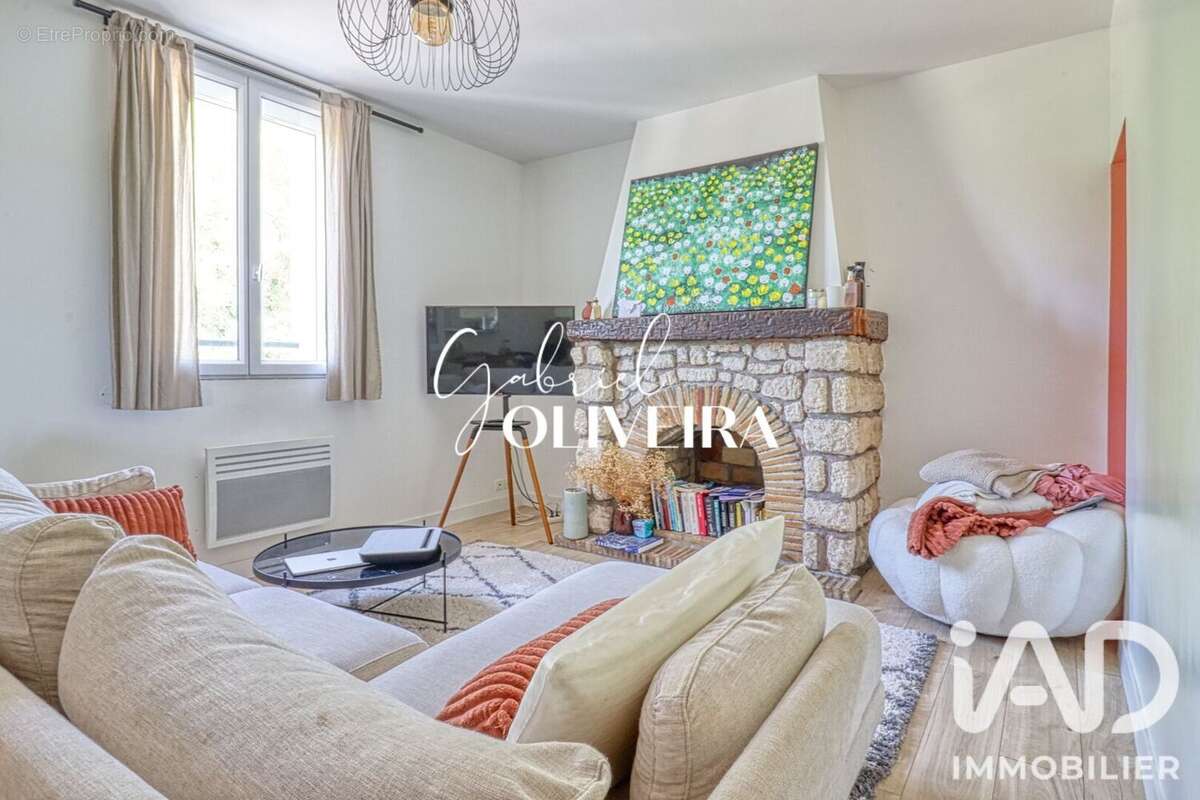 Appartement 339 m² à Soisy-Sous-Montmorency  - photo 3