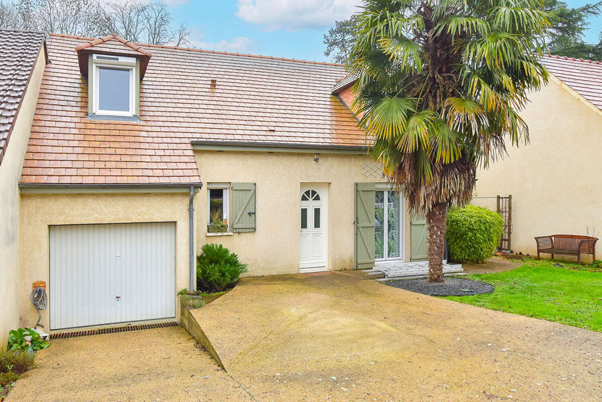 Maison à CHAUMES-EN-BRIE