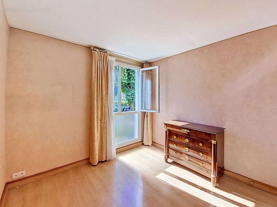 Appartement à CACHAN