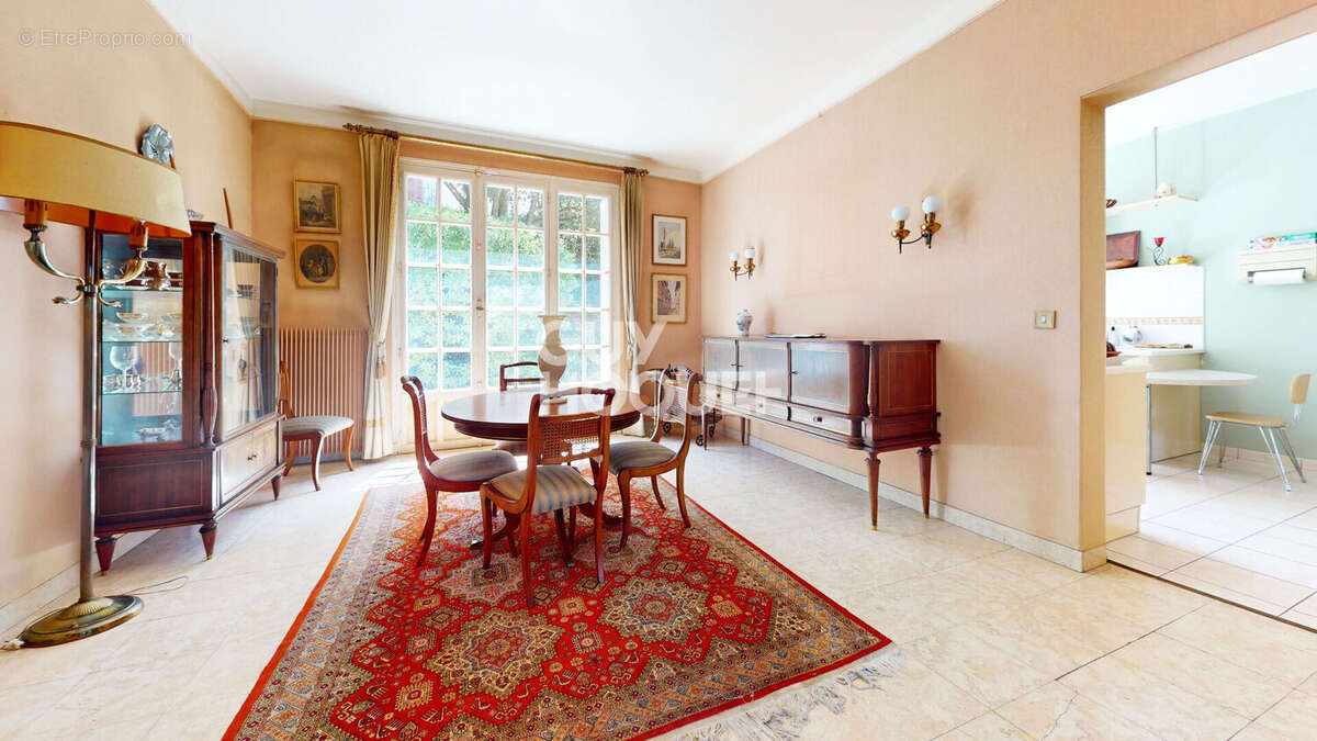 Maison à JOUE-LES-TOURS
