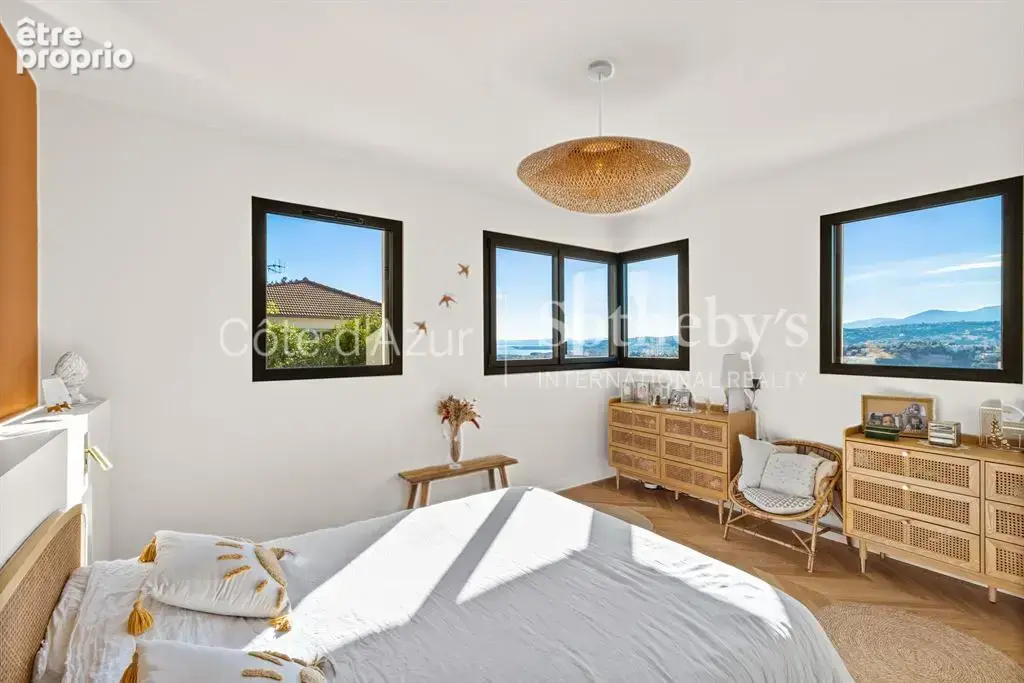 Nice Mont Boron, villa d’architecte rénovée à Victoria Park avec vue mer panoramique - photo 8