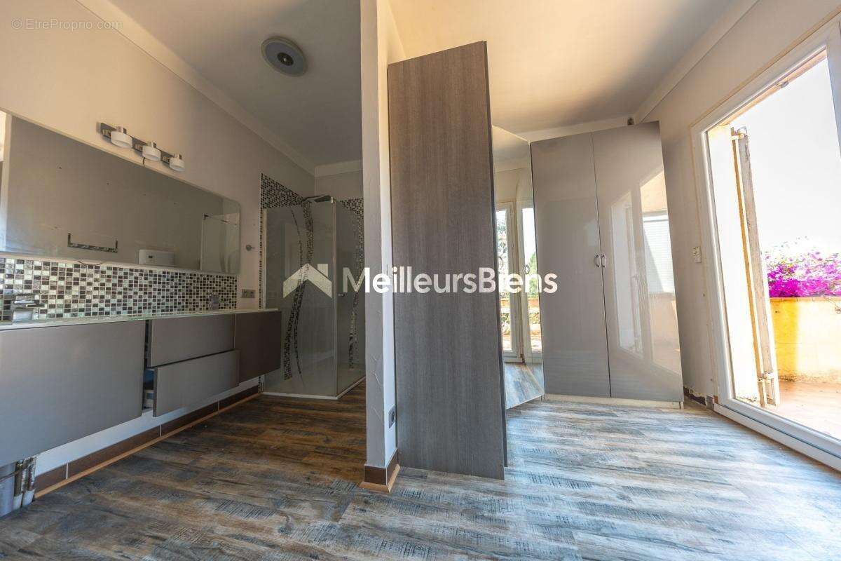 Maison à FREJUS