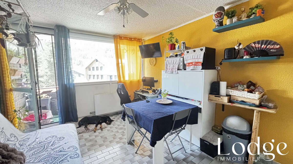 Appartement 30 m² à Saint-Chaffrey  - photo 9