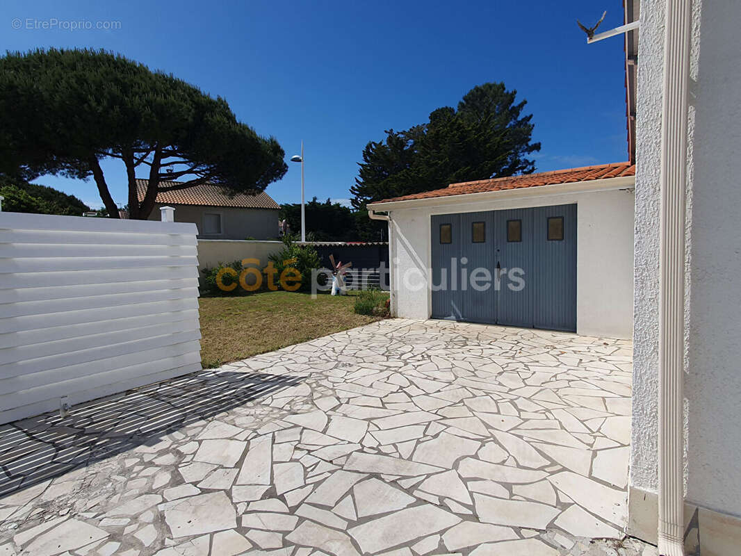 Maison de plain-pied - 3 chambres - La Faute-sur-Mer - photo 2