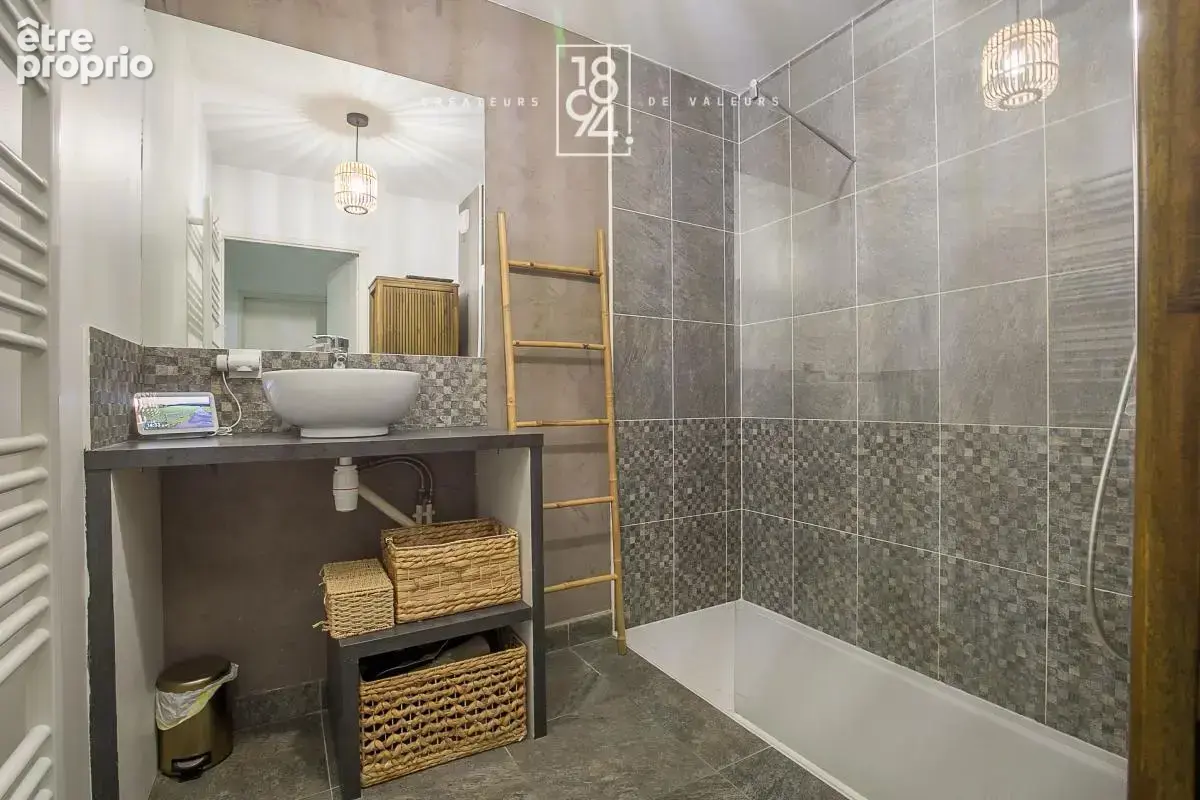 A vendre appartement T3 moderne avec terrasse ET PARKING DOUBLE EN SOUS SOL - photo 14