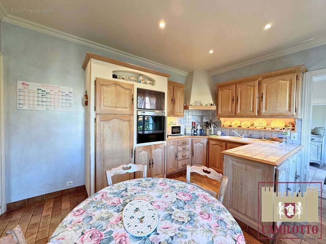 Maison à NOGENT-LE-ROI