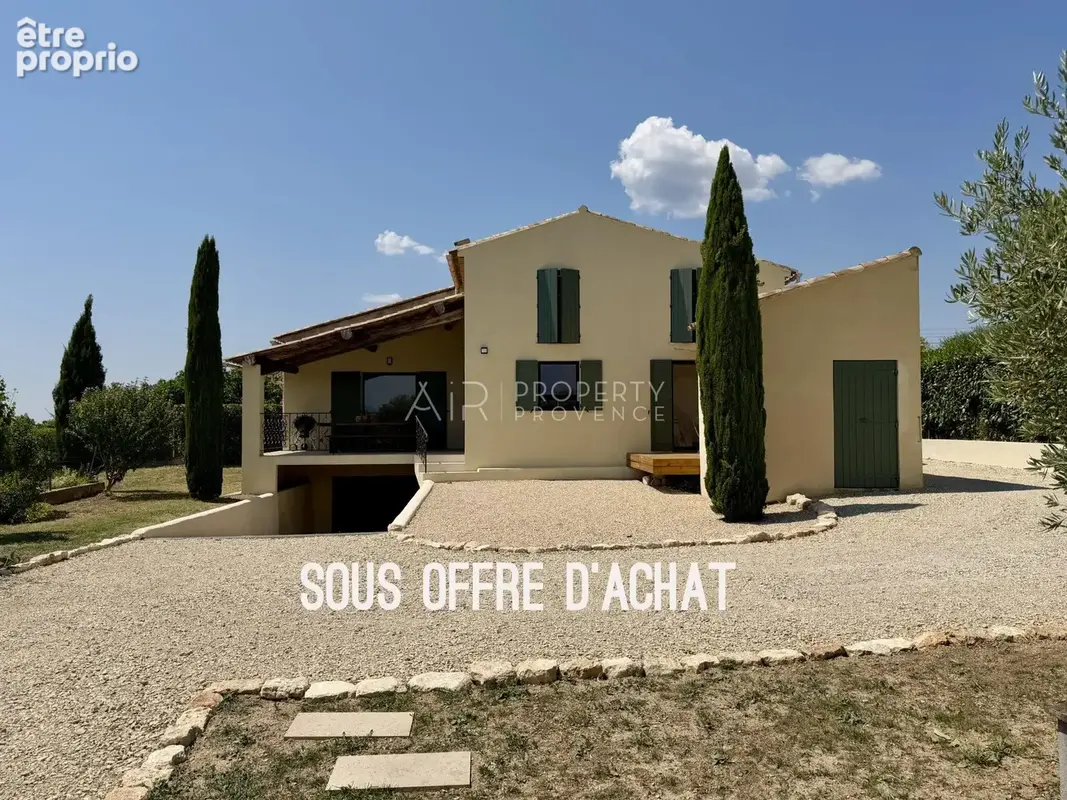 Maison à CADENET