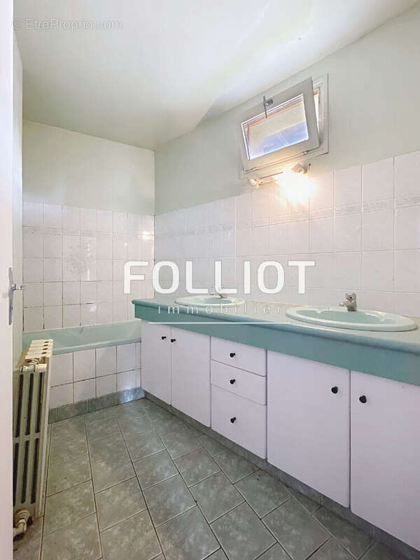 Maison à AUNAY-SUR-ODON