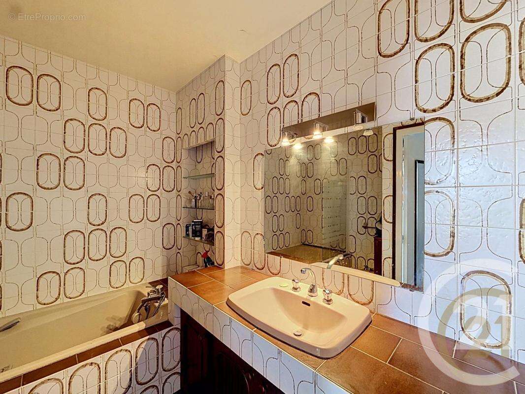 Appartement à CHOISY-LE-ROI