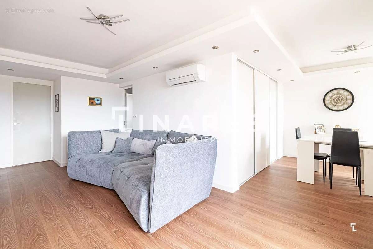 Appartement à MARSEILLE-9E