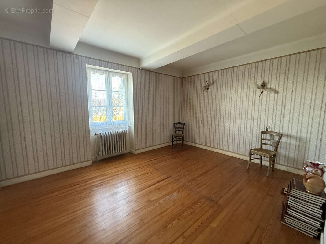 Maison à LES COTES-D&#039;AREY