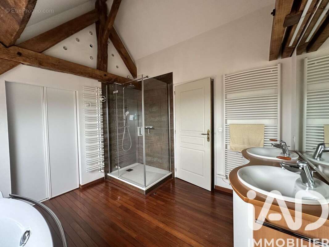 Photo 9 - Maison à SEICHES-SUR-LE-LOIR