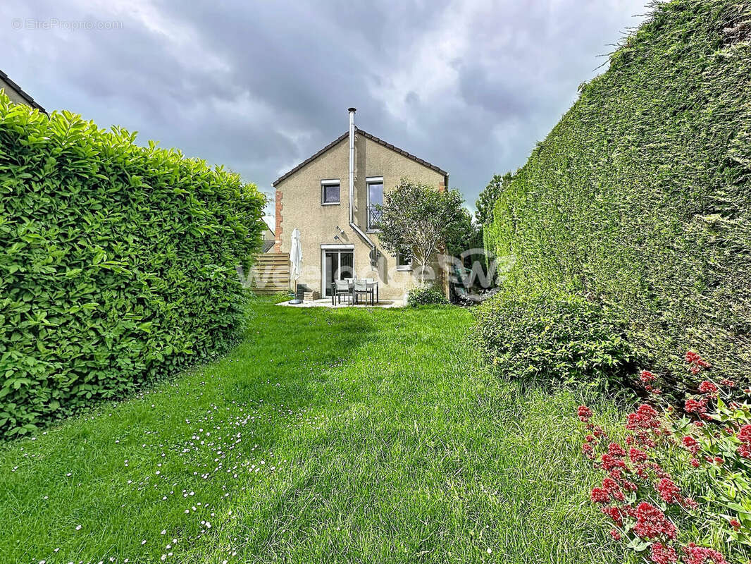 Maison à VAUREAL