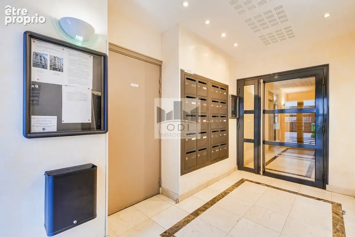 Duplex avec terrasses, cave et parking - photo 6