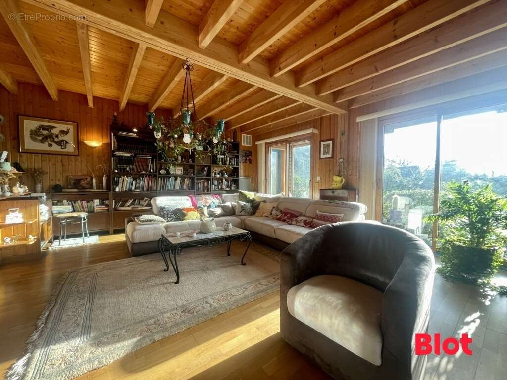 Maison à PLELAN-LE-GRAND