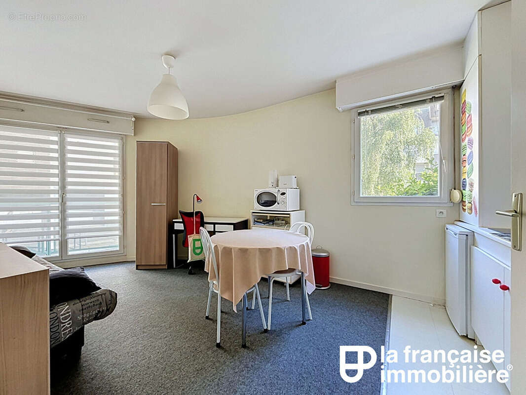 Appartement Rennes - Chézy-Dinan - Studio - 21.85 m² - Balcon - photo 2