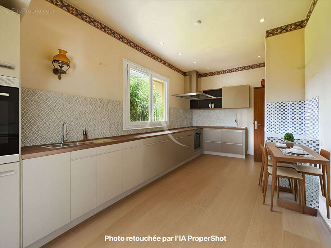 Propriété à Auvers-Saint-Georges - jardin paysagé, beaux espaces, sous-sol total - photo 8