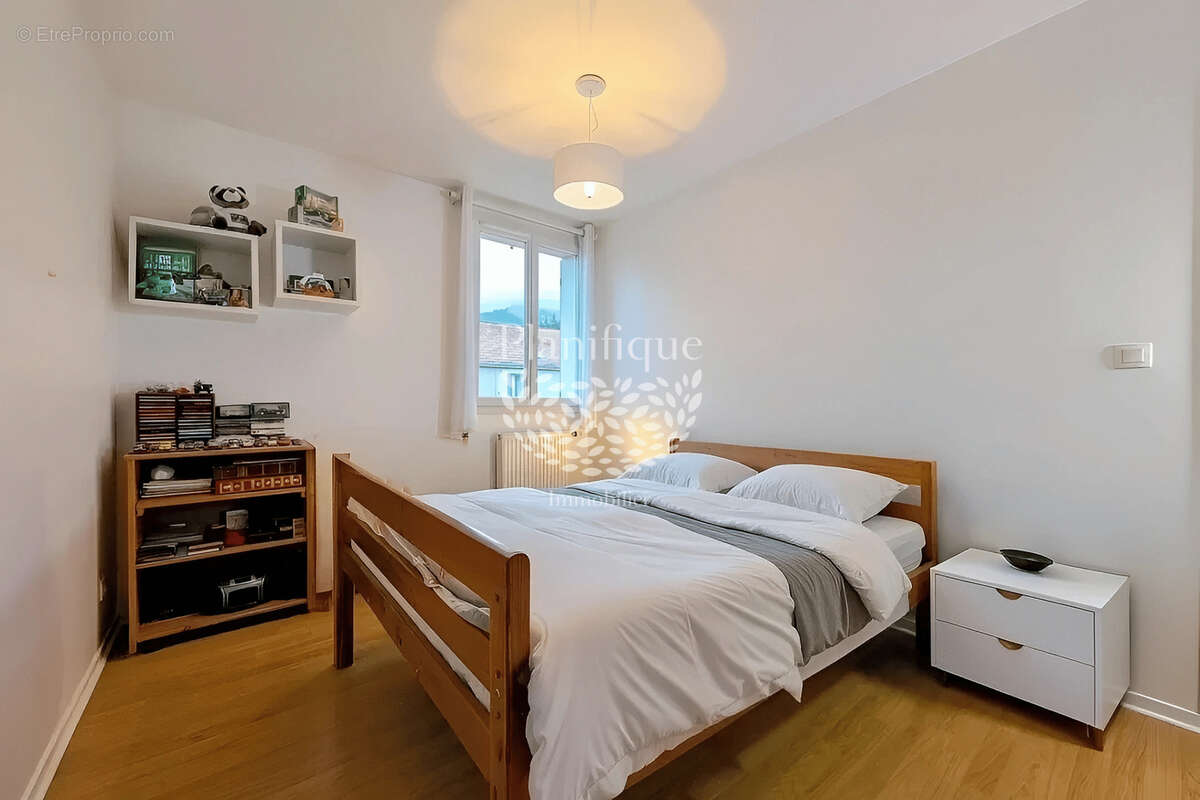 Maison à BONNEVILLE