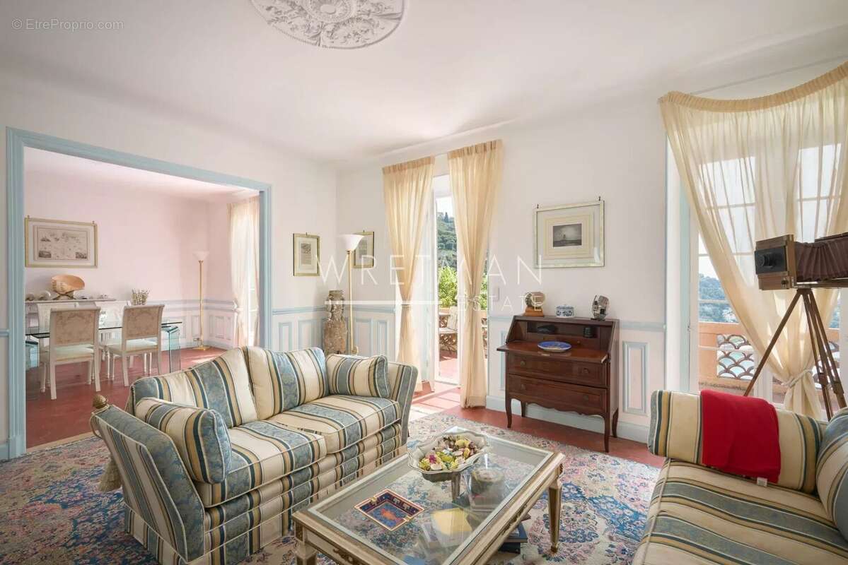Appartement à VILLEFRANCHE-SUR-MER