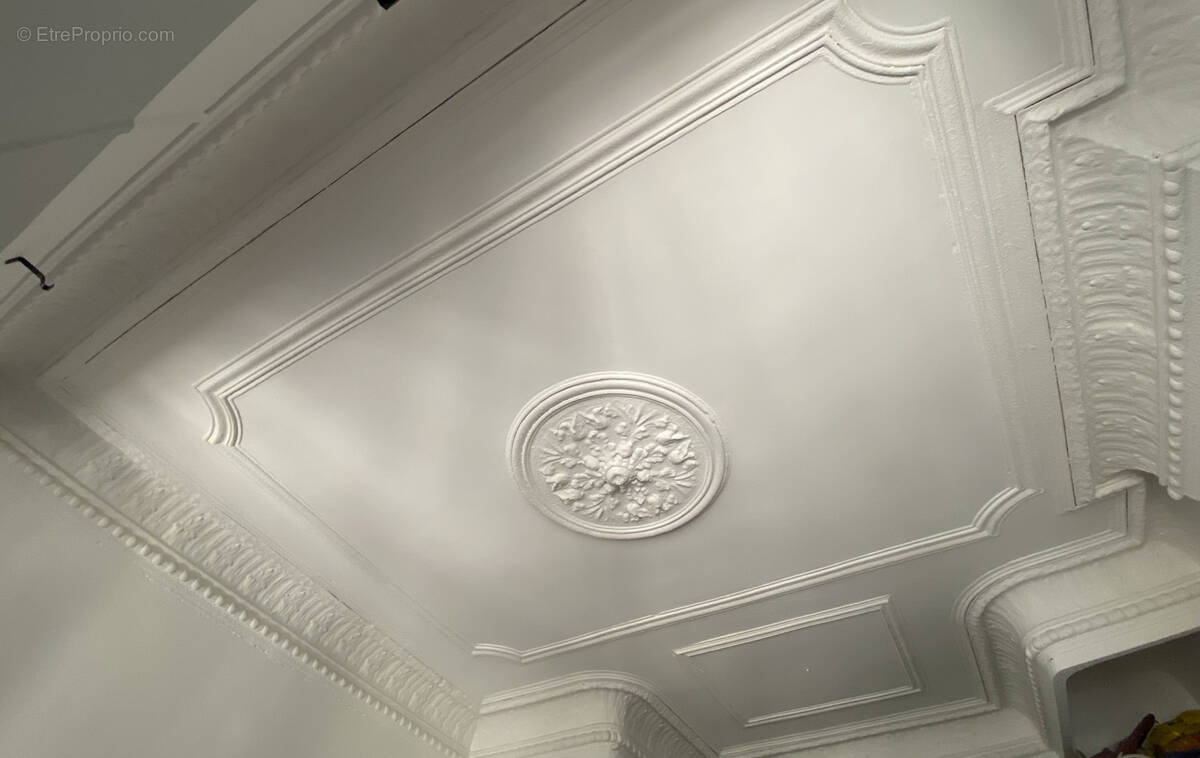 Appartement à MARSEILLE-2E