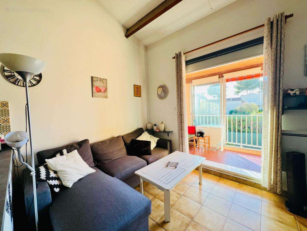 Appartement à SANARY-SUR-MER